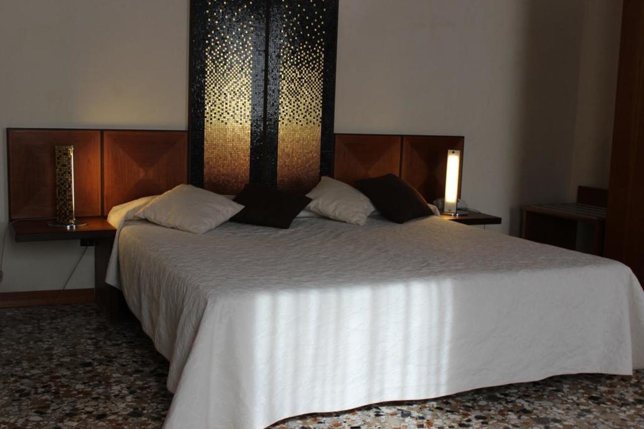 Bed and Breakfast Domus Orsoni Венеція Екстер'єр фото