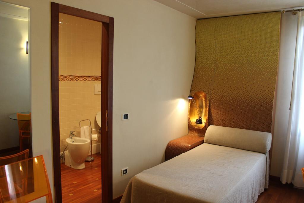 Bed and Breakfast Domus Orsoni Венеція Екстер'єр фото